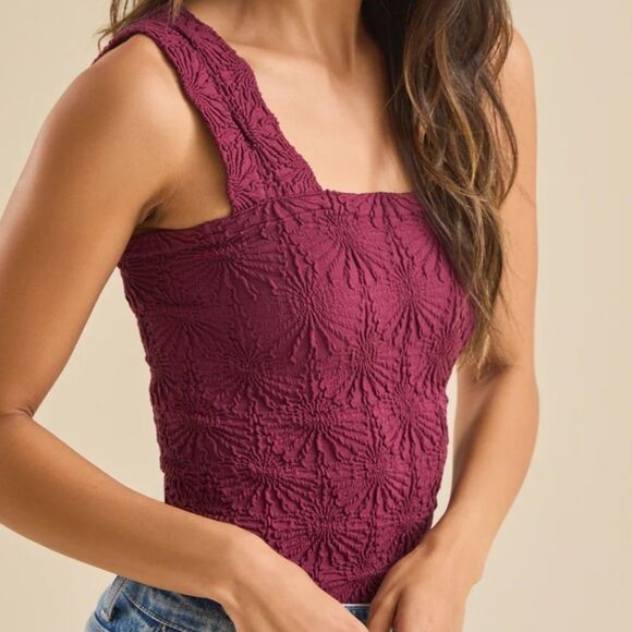 ALTAR’D STATE Blaire Wine Maroon Seamless Floral Square Neck Wide Strap Cami - Picture 9 of 16